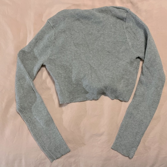 SHEIN Cropped Wrap Knjt Long Sleeve - Picture 2 of 3
